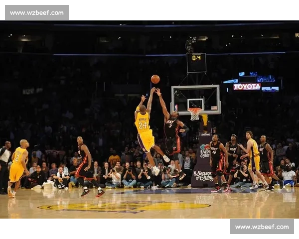 湖人对决热火总决赛文字直播全程追踪精彩瞬间解析战术博弈与巨星表现